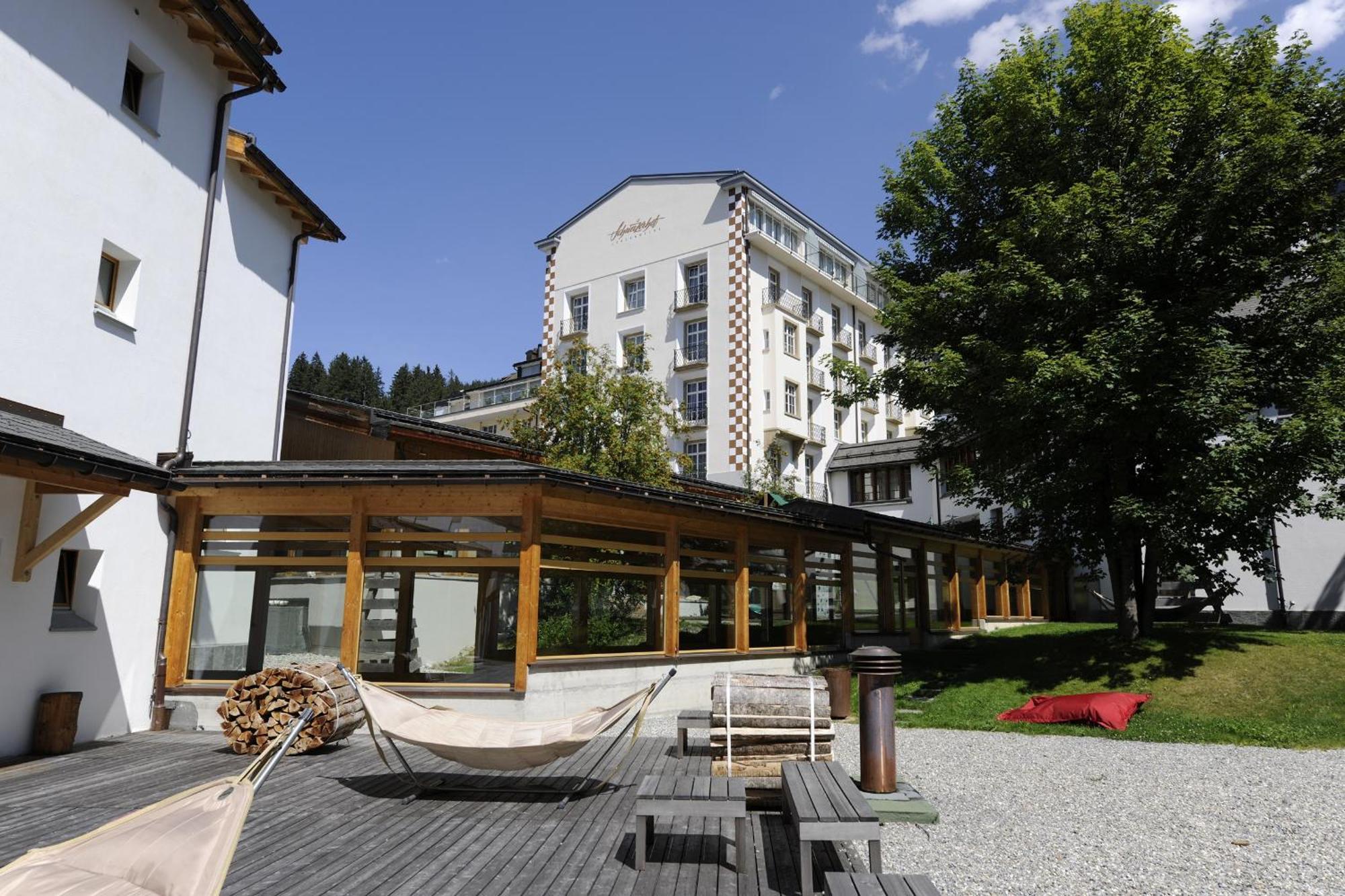 Hotel Schweizerhof Ленцергайде Екстер'єр фото